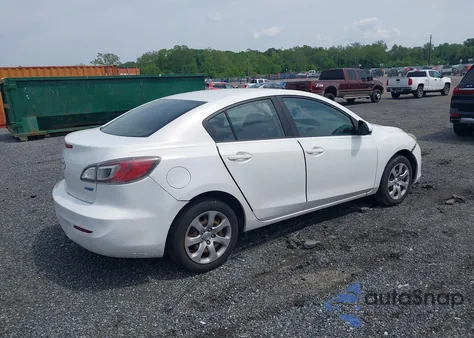 2013 Mazda Mazda3 I Sport z USA, uszkodzony, nr VIN JM1BL1UP4D1790142